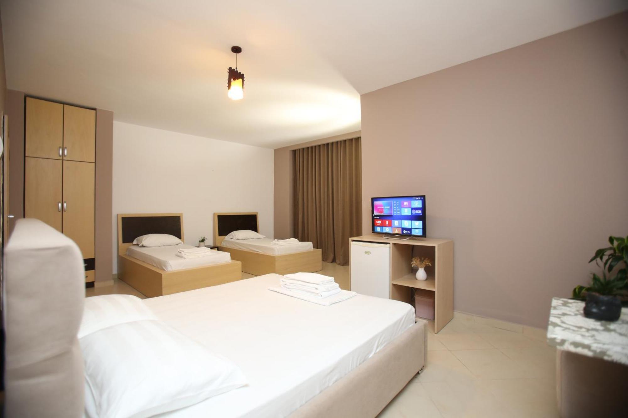 Tekb Rooms & Apartments Vlore Exterior photo
